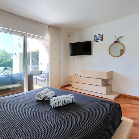 Lana By Interhome Casa vacanze